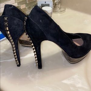 Vince Camuto Black Heels